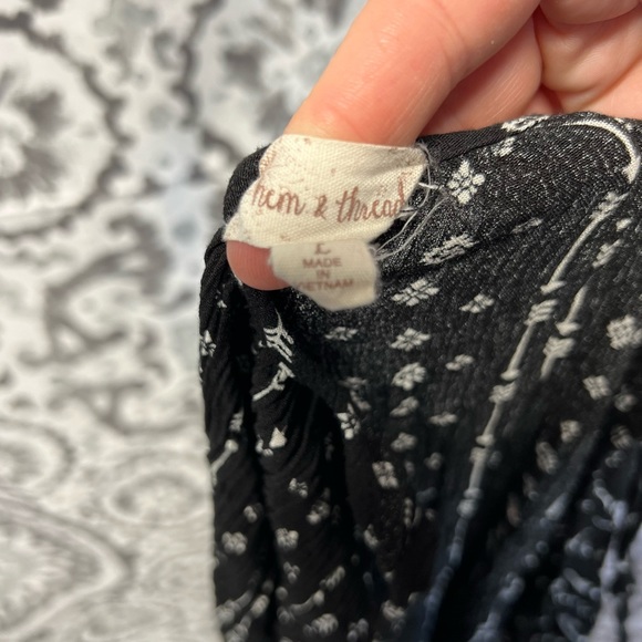 Flowy Fit Jumpsuit! - Picture 4 of 4